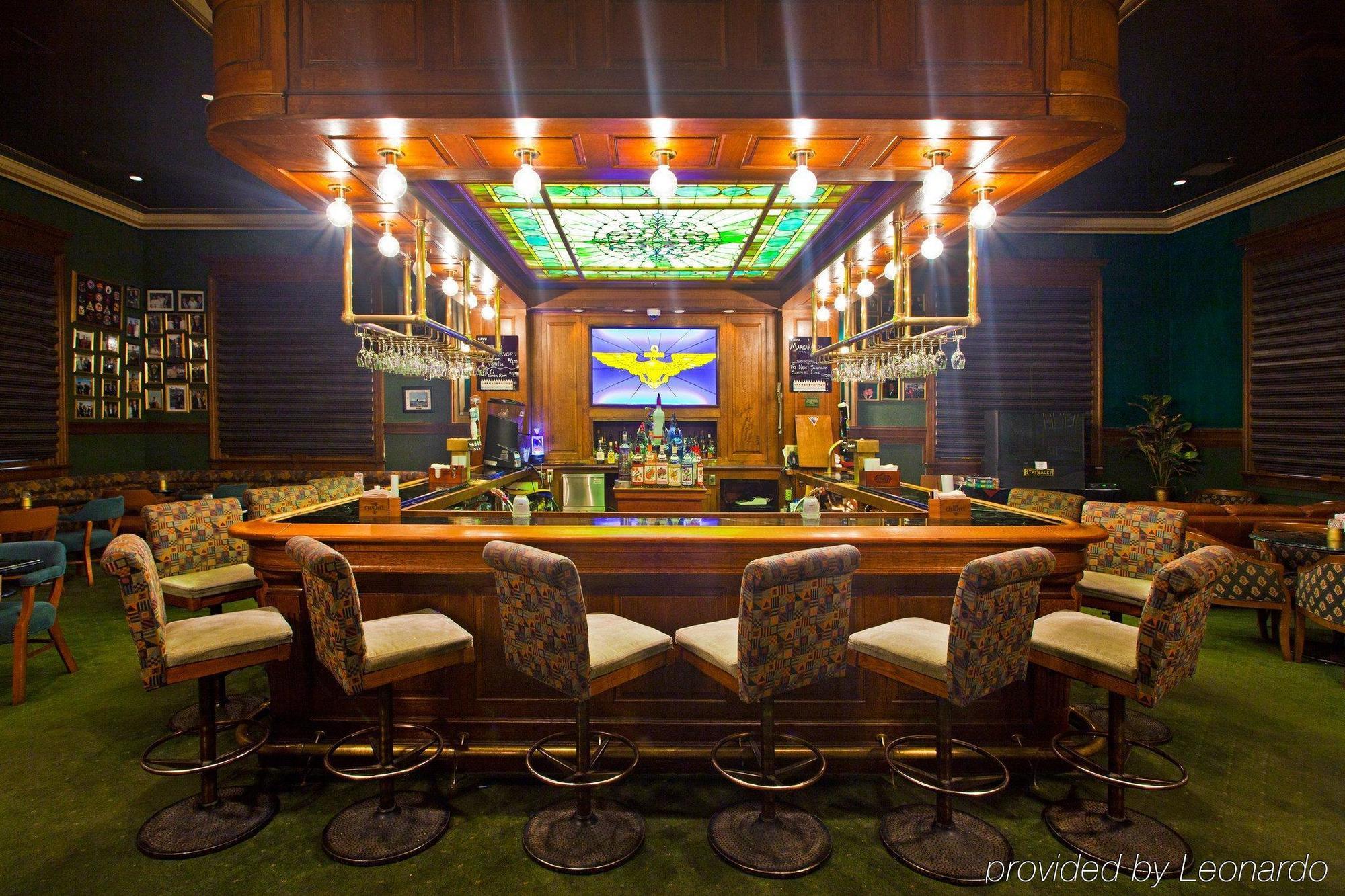 Crowne Plaza Pensacola Grand Hotel ร้านอาหาร รูปภาพ