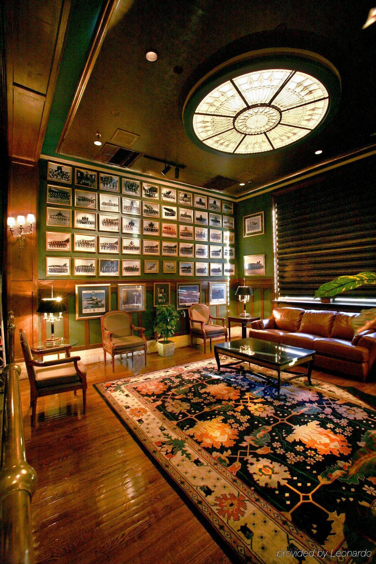 Crowne Plaza Pensacola Grand Hotel ภายใน รูปภาพ