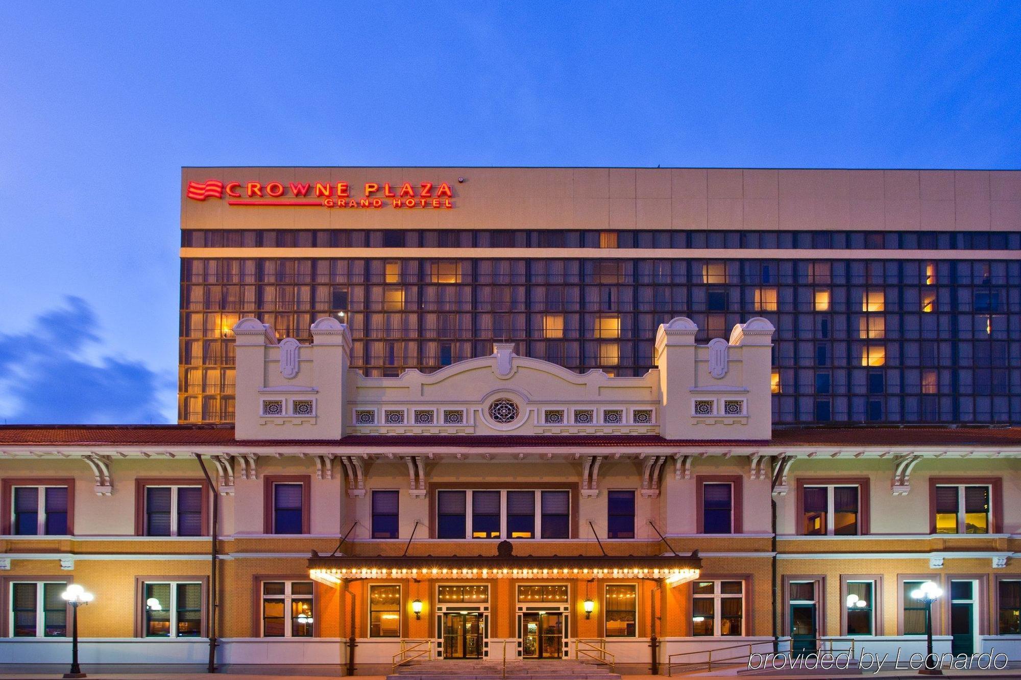 Crowne Plaza Pensacola Grand Hotel ภายนอก รูปภาพ