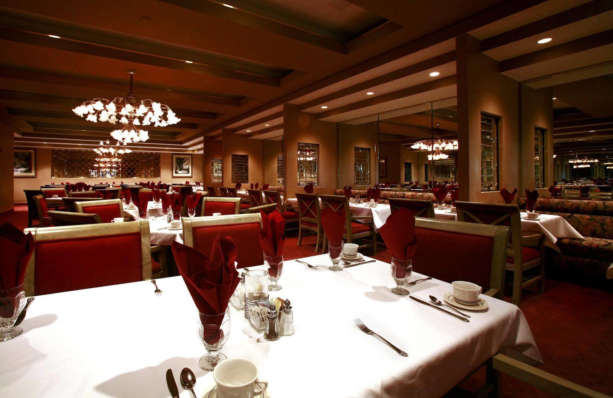 Crowne Plaza Pensacola Grand Hotel ร้านอาหาร รูปภาพ