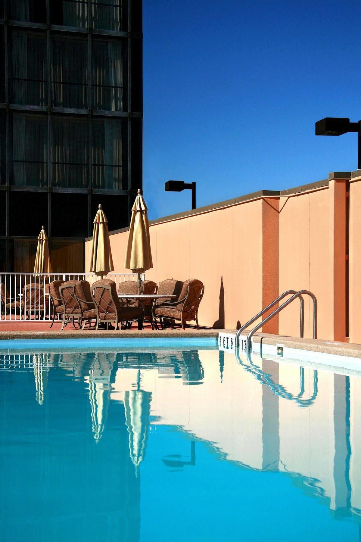 Crowne Plaza Pensacola Grand Hotel สิ่งอำนวยความสะดวก รูปภาพ